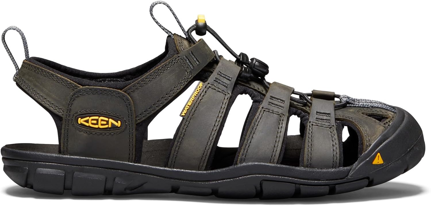 Keen Clearwater Cnx herr Sandal