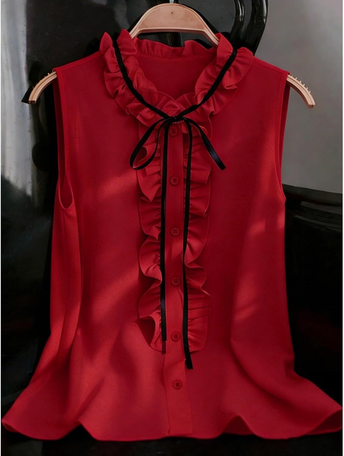 Ärmlös blus med volang hals elegant normal passform skjorta med band fluga för kontor middag datum