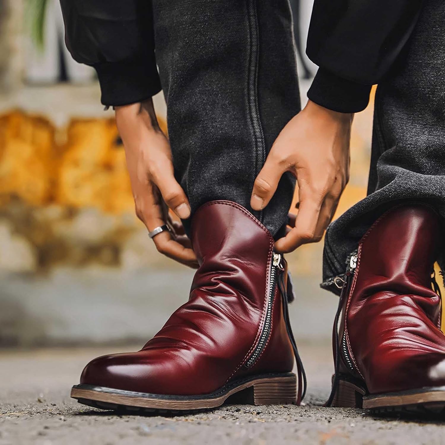 Ankelstövlar för män med fashionabla tofsar detalj, praktisk sidostängning för den urbana