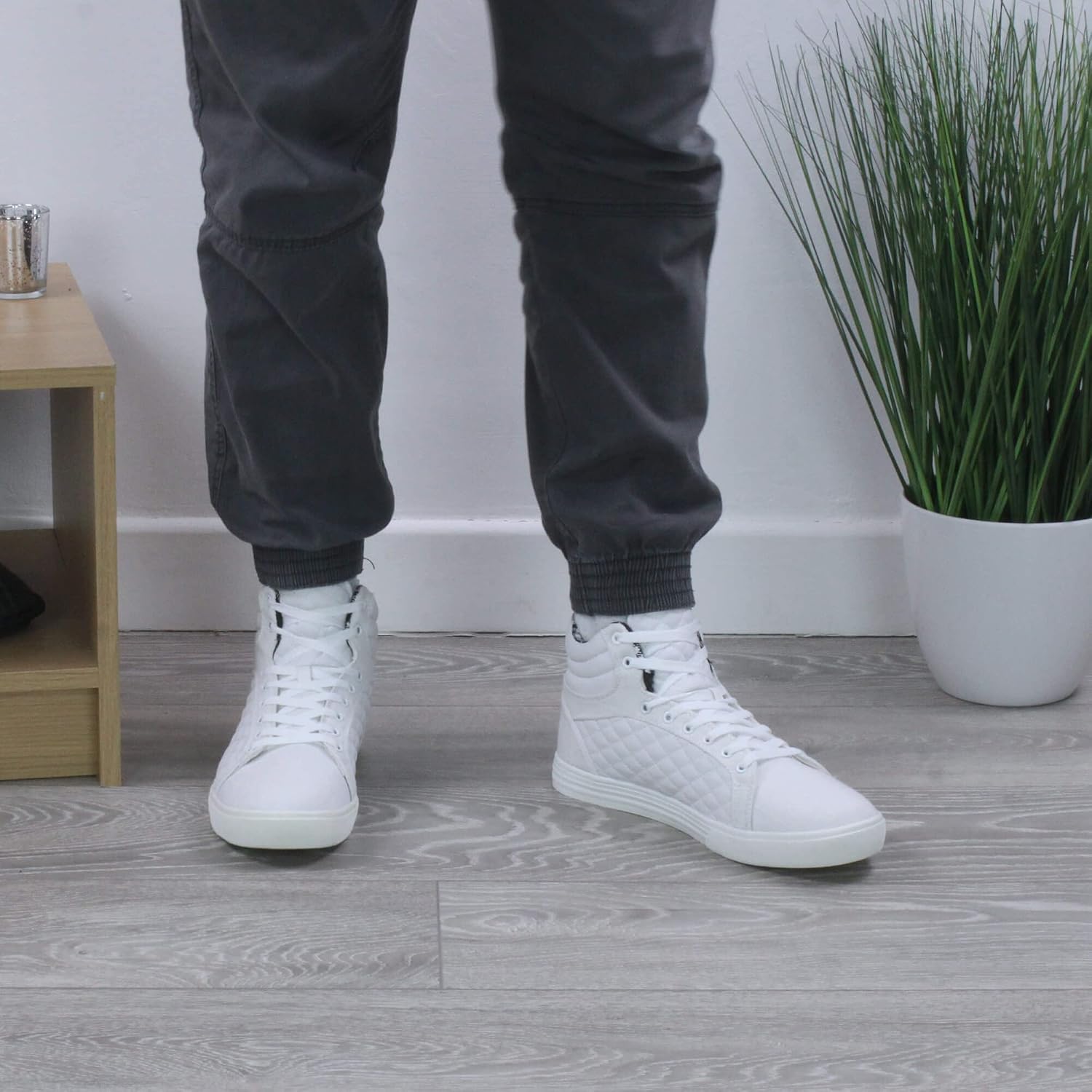 Ajvani Platt snörning för män quiltad vardaglig hög topp ankelstövlar sneakers storlek.