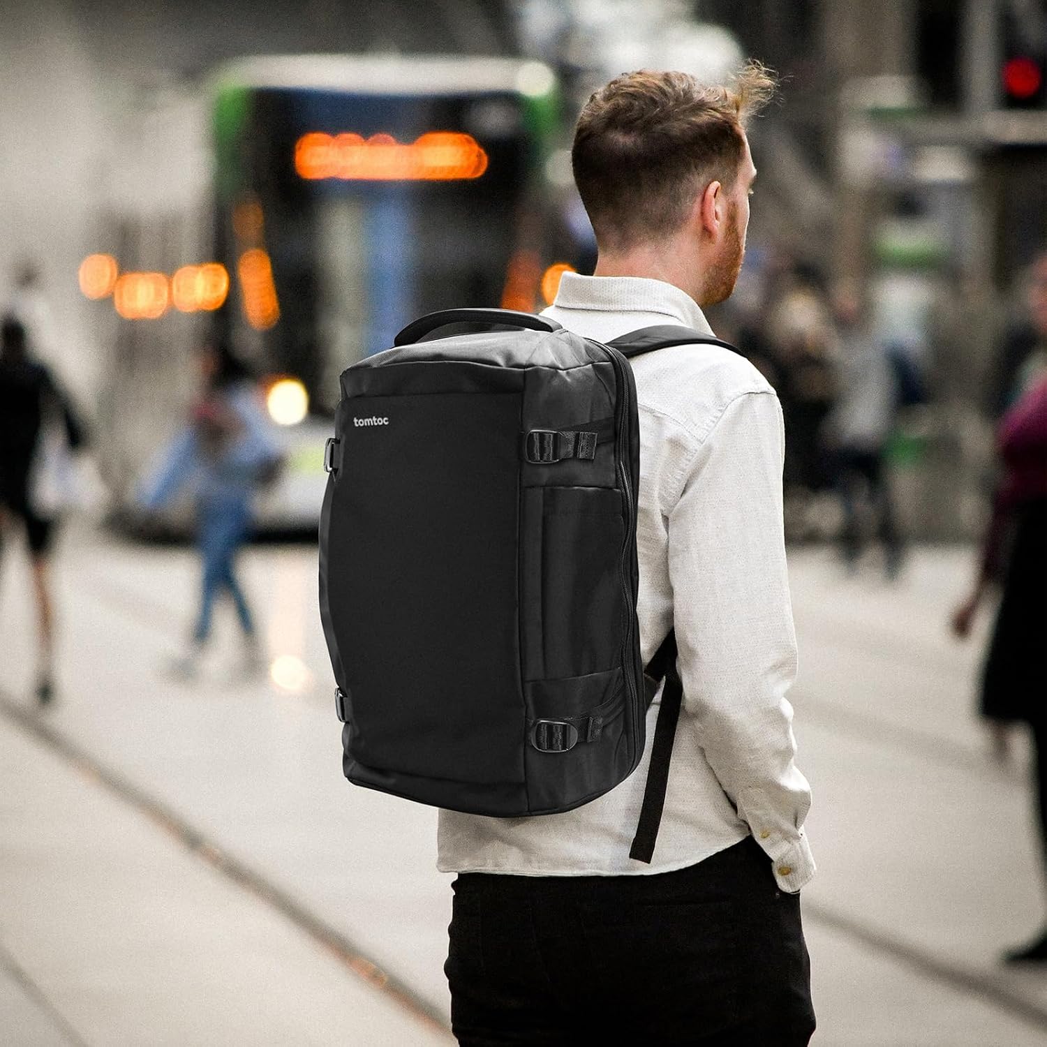 tomtoc 40L Reseryggsäck, TSA-vänlig handbagage-ryggsäck Reseryggsäck för 15,6-17 tums bärbar dator, flyggodkänd ombordstigning Vattenavvisande kabinryggsäck för resor Weekender Trip