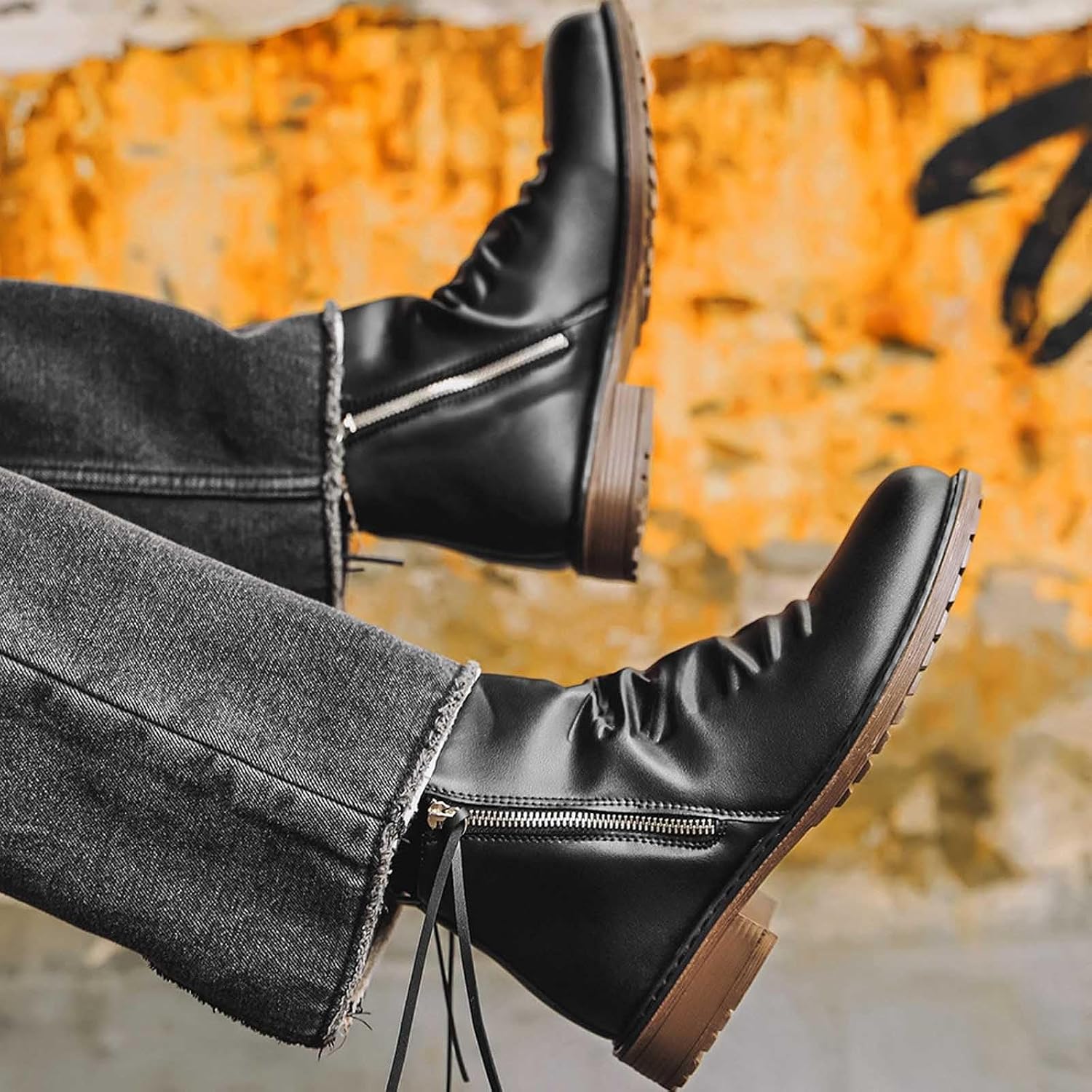 Ankelstövlar för män med fashionabla tofsar detalj, praktisk sidostängning för den urbana