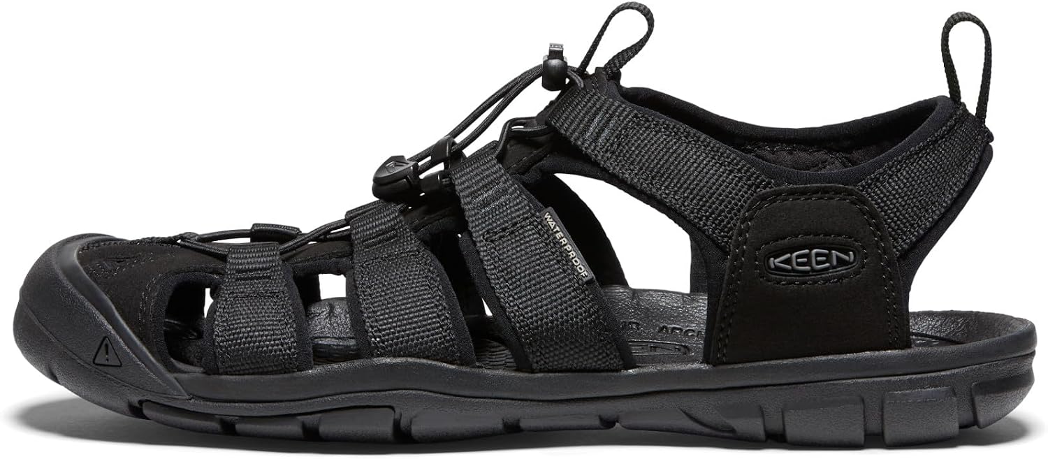 Keen Clearwater Cnx herr Sandal