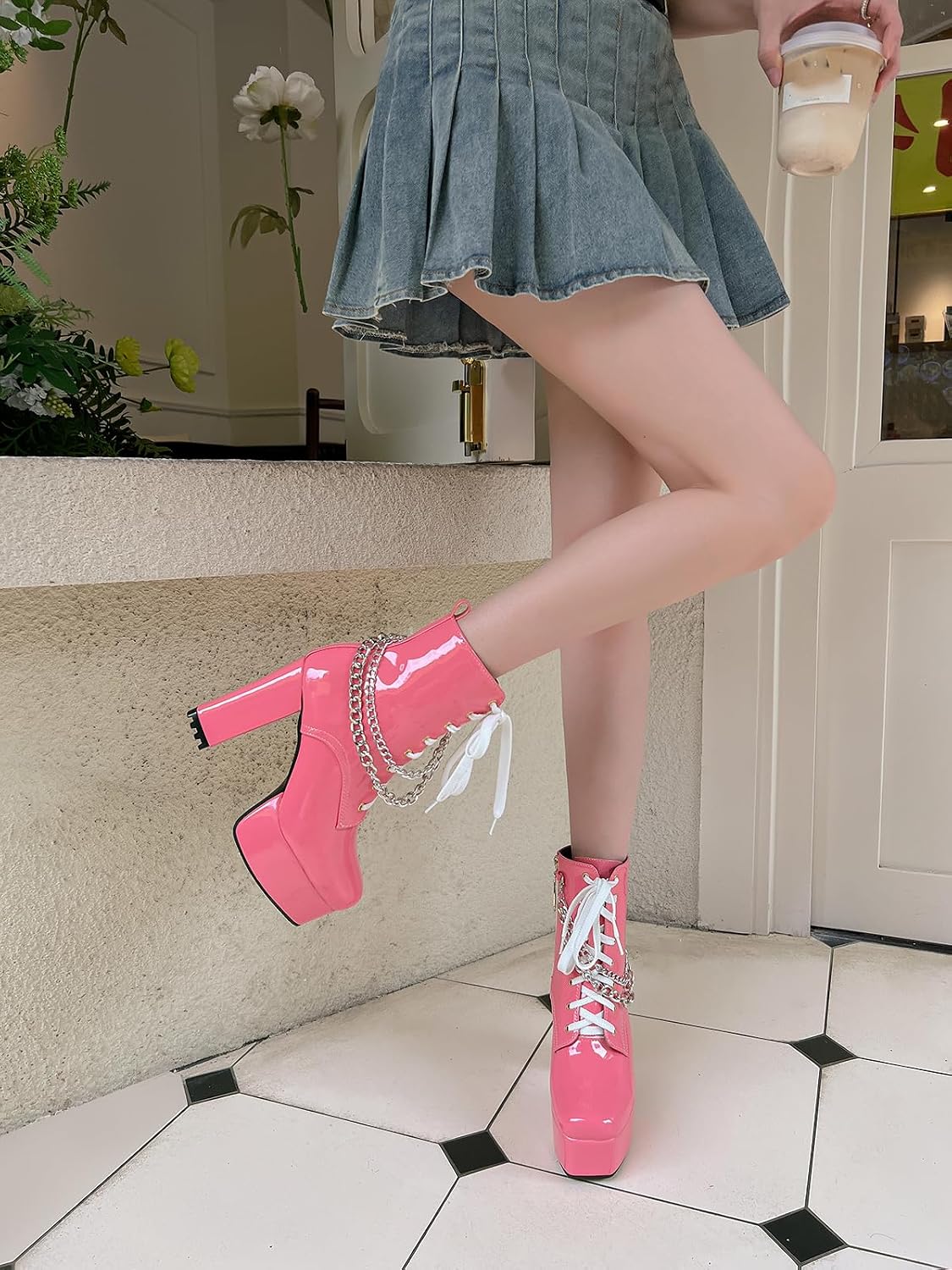 Goth Platåskor Boots för Dam, 11.5cm Blockklack Combat Boots med Kedja, Lackläder Platåstövlar Fyrkantig Tå med Dragkedja, Svart Vit Rosa