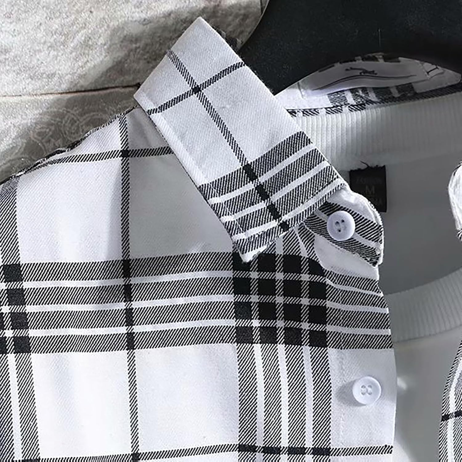rutig skjorta herr kortärmad tippning krage lös passform t-shirt med ficka icke-järn button-down rutiga skjortor lätta och bekväma klassiska herrtoppar för vardaglig användning
