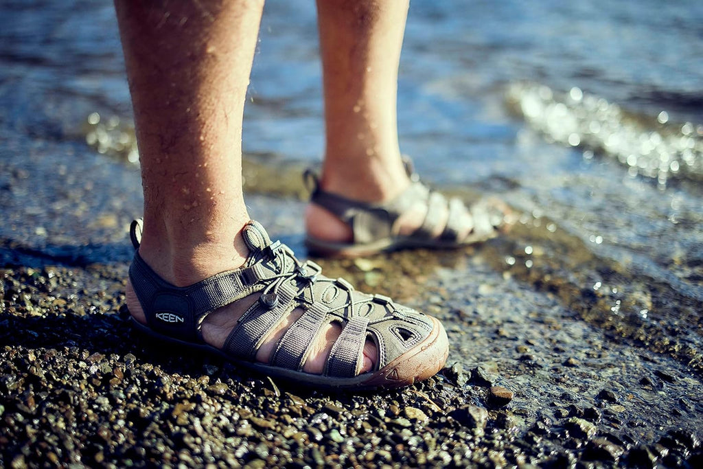 Keen Clearwater Cnx herr Sandal